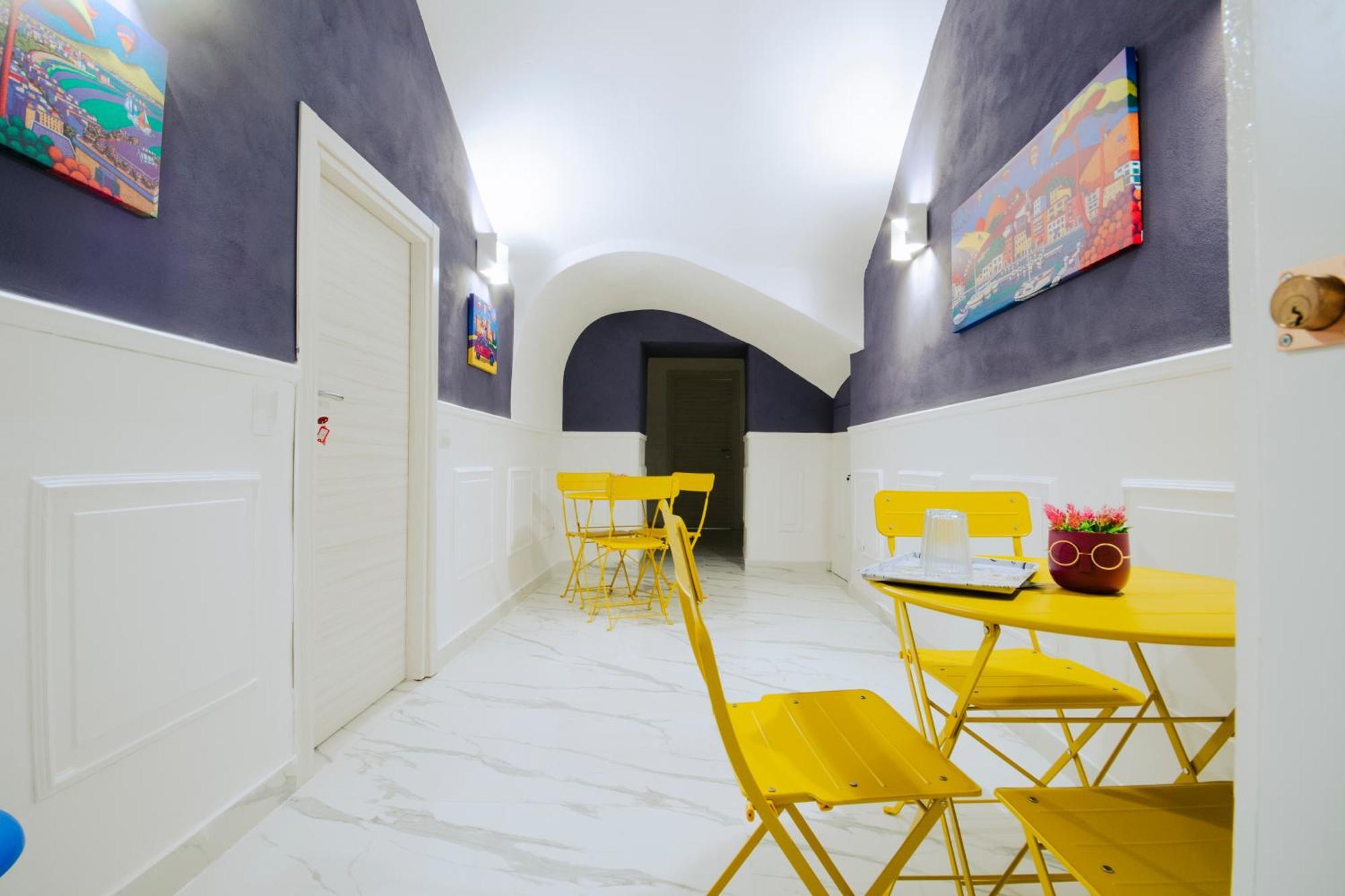 Couette-café Oasi Montesanto Naples